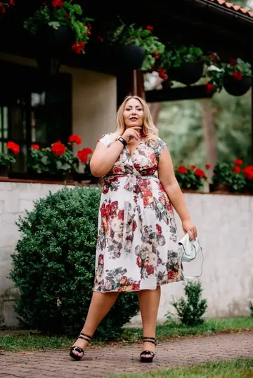 Feminine floral dress in a summer setting